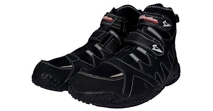 best water shoes for jet ski