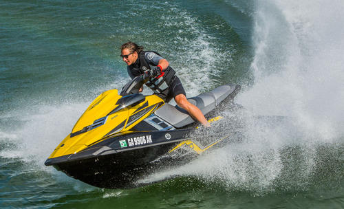 2015 Yamaha FX SVHO Action 10