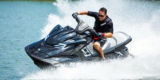 2014 Yamaha FX SVHO Review : personalwatercraft.com